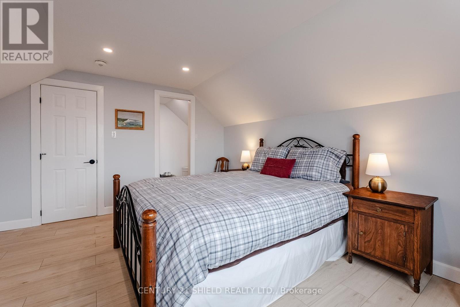 1012 Osborne Avenue, Cornwall, Ontario  K6J 1K6 - Photo 34 - X12903462