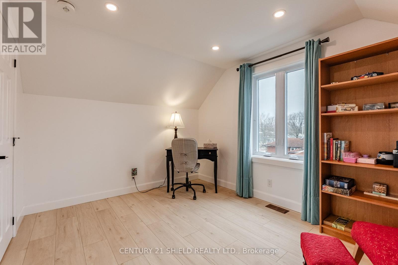 1012 Osborne Avenue, Cornwall, Ontario  K6J 1K6 - Photo 35 - X12903462