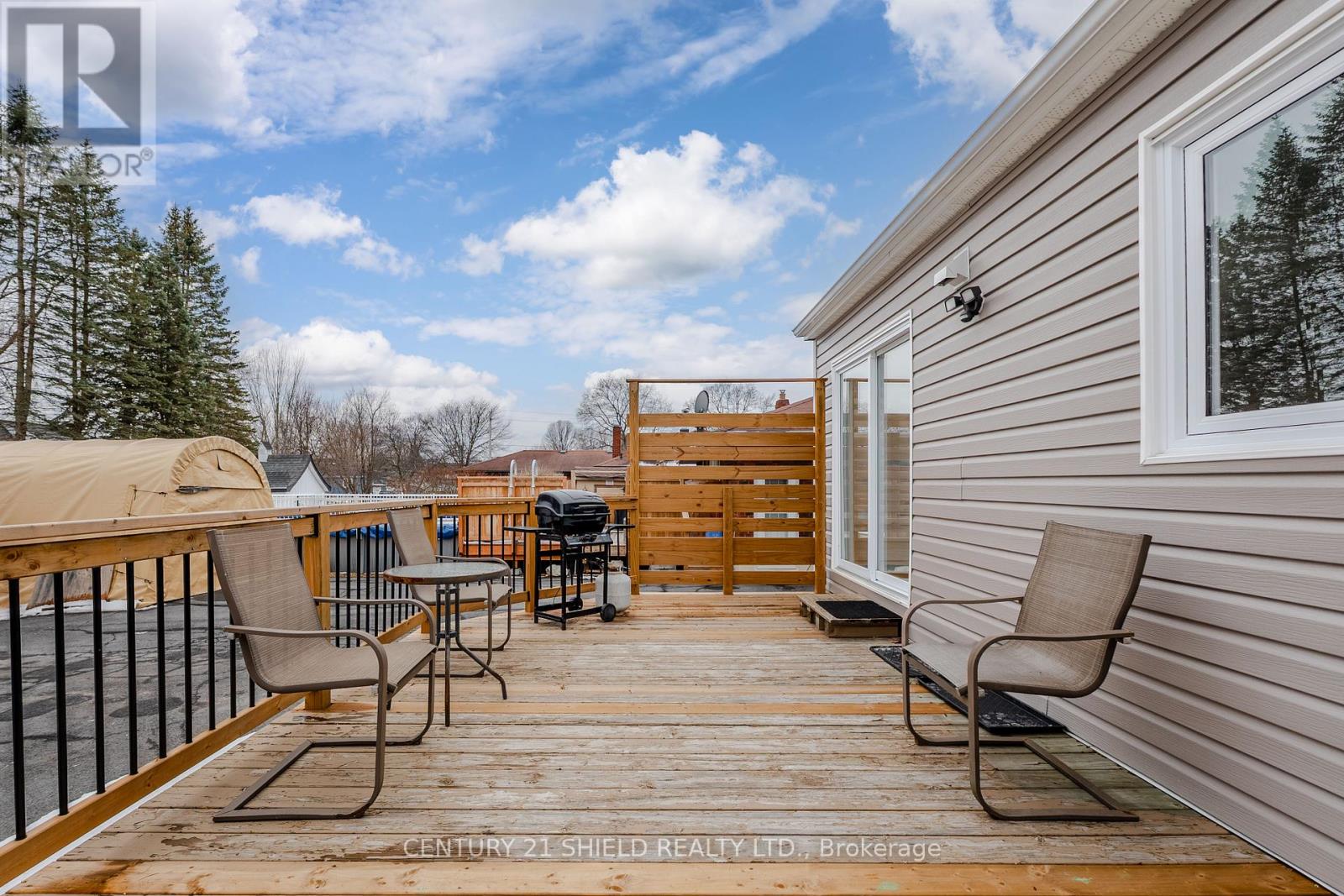 1012 Osborne Avenue, Cornwall, Ontario  K6J 1K6 - Photo 6 - X12903462