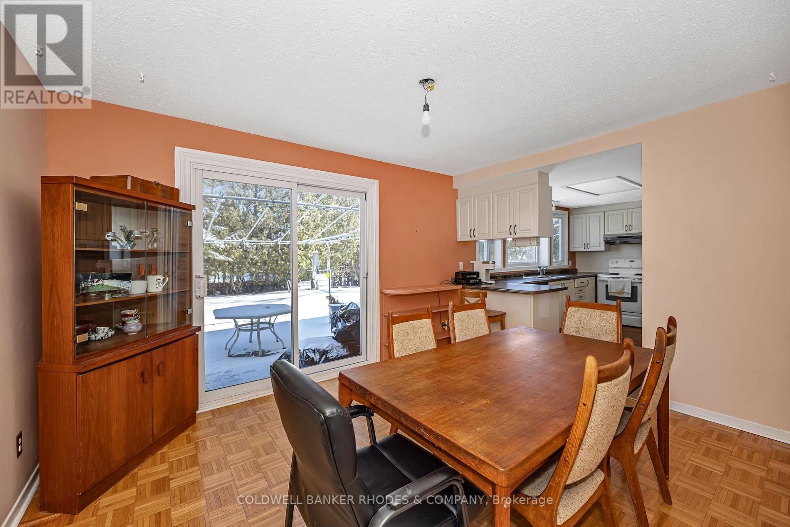 22 Dayton Crescent, Ottawa, Ontario K2H 7N9 - Photo 13 - X12903338