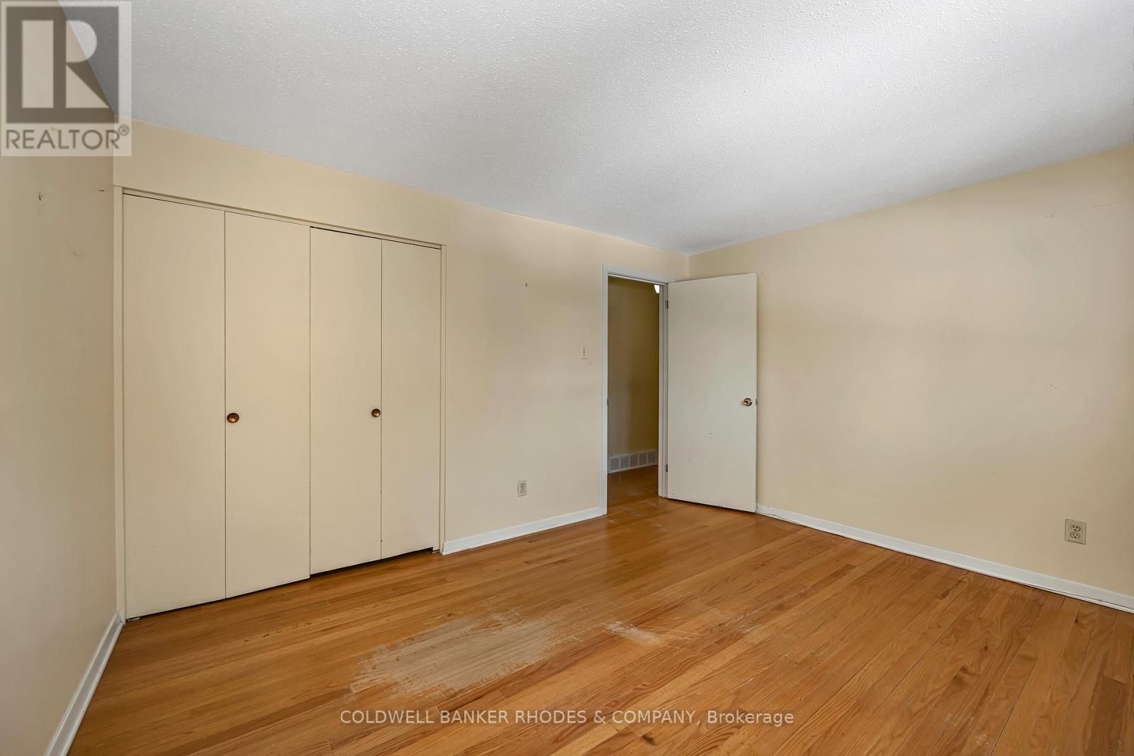 22 Dayton Crescent, Ottawa, Ontario K2H 7N9 - Photo 18 - X12903338