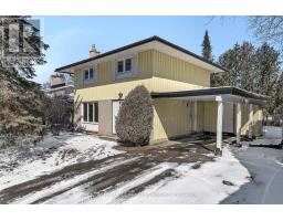 22 DAYTON CRESCENT, Ottawa, Ontario