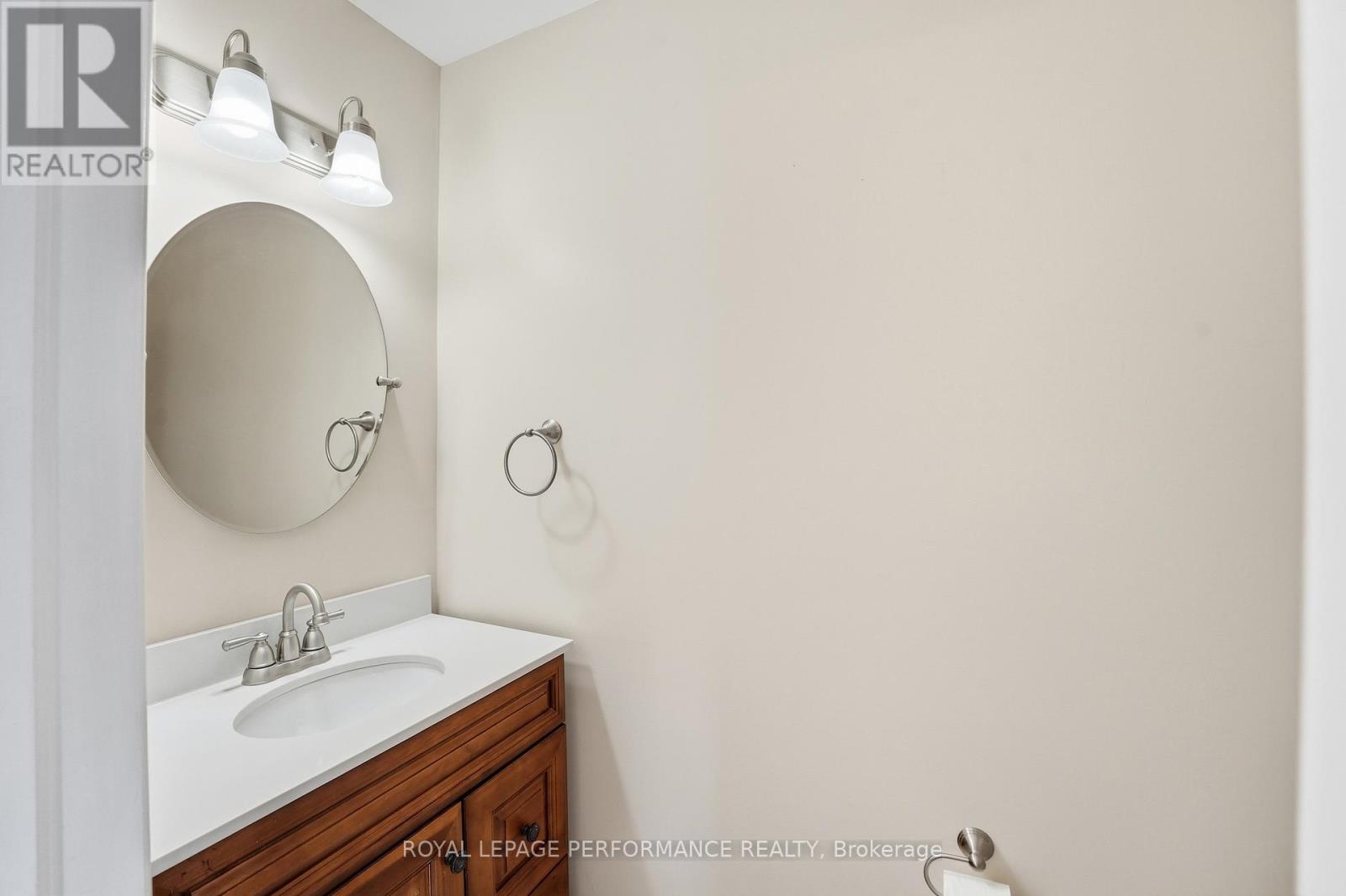 225 Fir Lane, North Grenville, Ontario K0G 1J0 - Photo 14 - X12903364