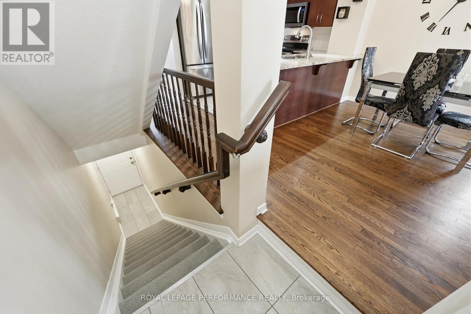 225 Fir Lane, North Grenville, Ontario K0G 1J0 - Photo 3 - X12903364