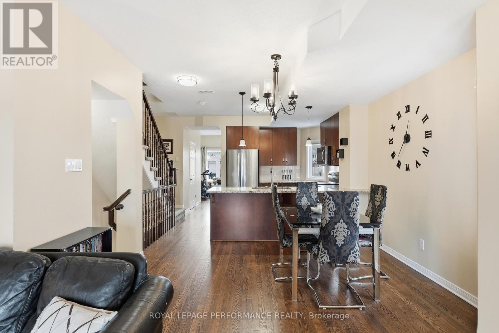 225 Fir Lane, North Grenville, Ontario K0G 1J0 - Photo 4 - X12903364