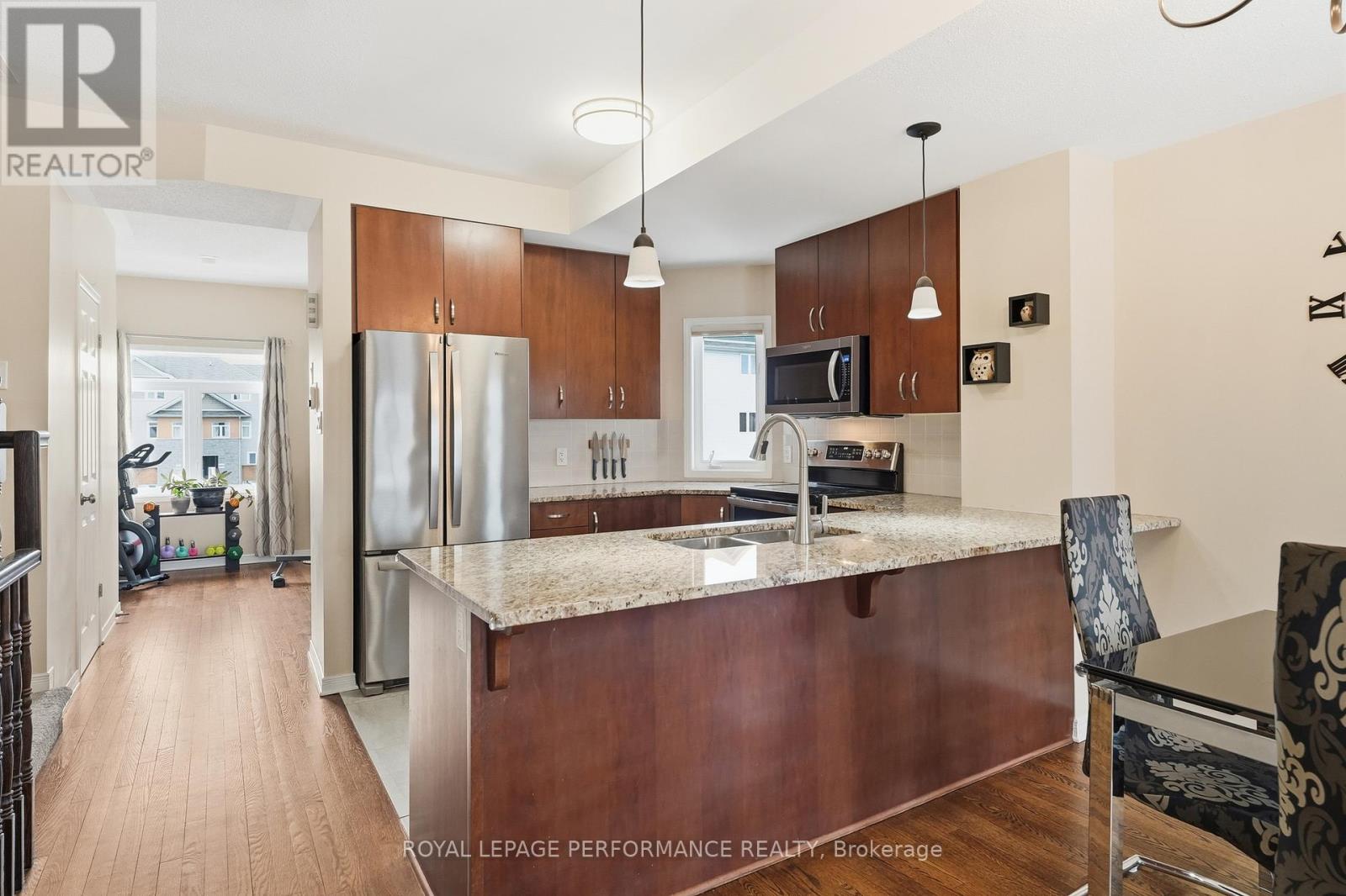 225 Fir Lane, North Grenville, Ontario K0G 1J0 - Photo 6 - X12903364