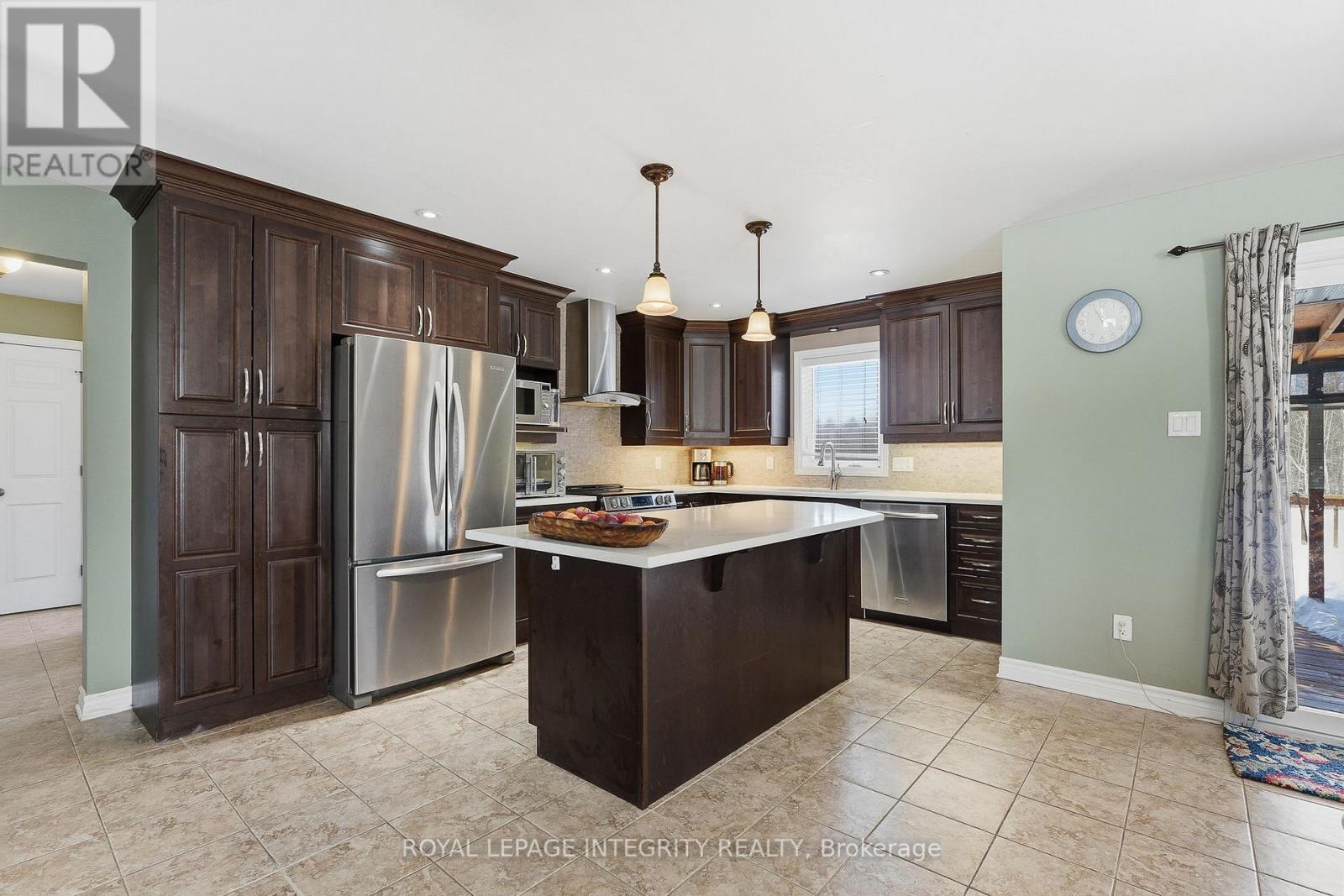 53 Beaver Lane, The Nation, Ontario K0A 2M0 - Photo 9 - X12903372