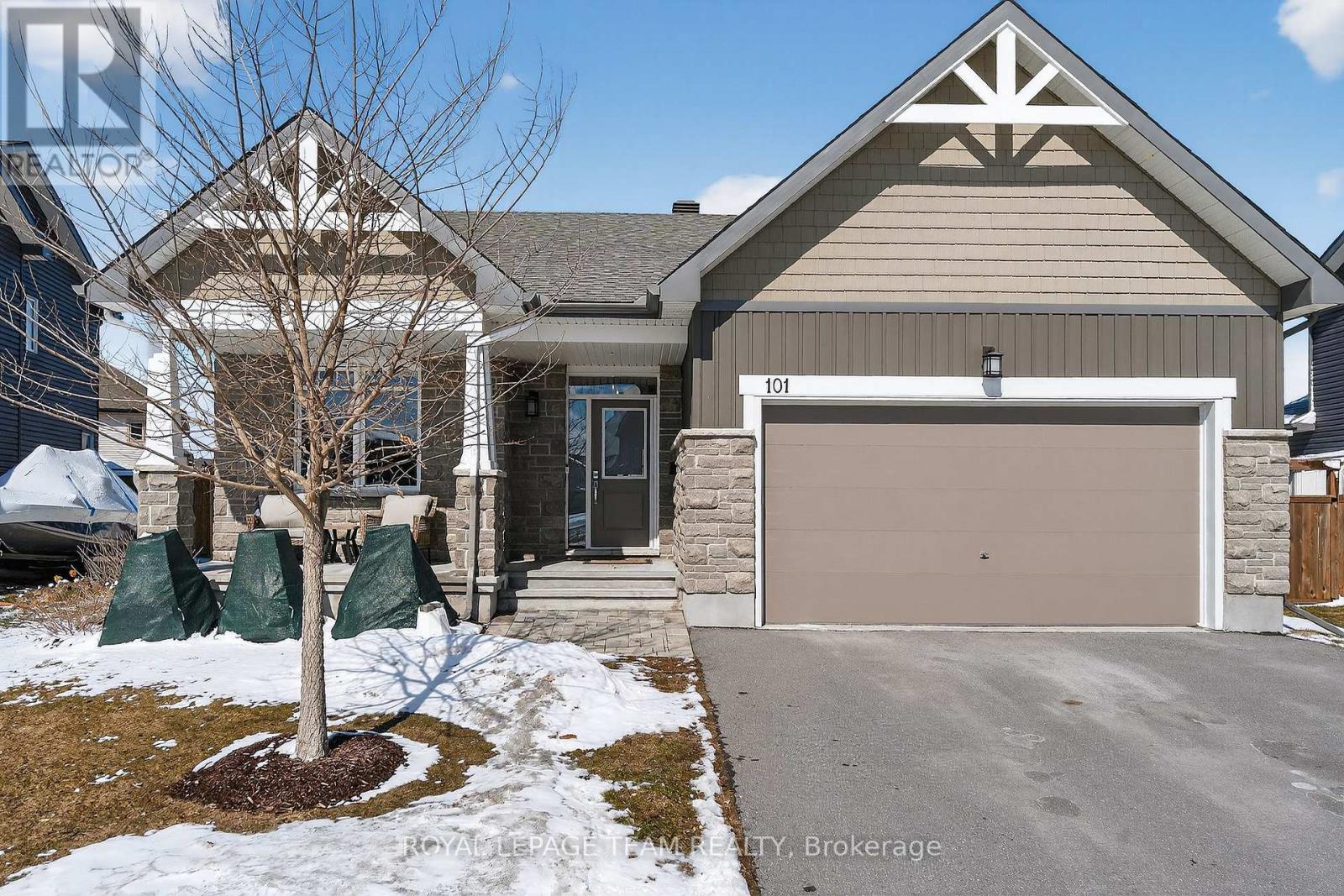 101 MORRIS STREET, Carleton Place, Ontario