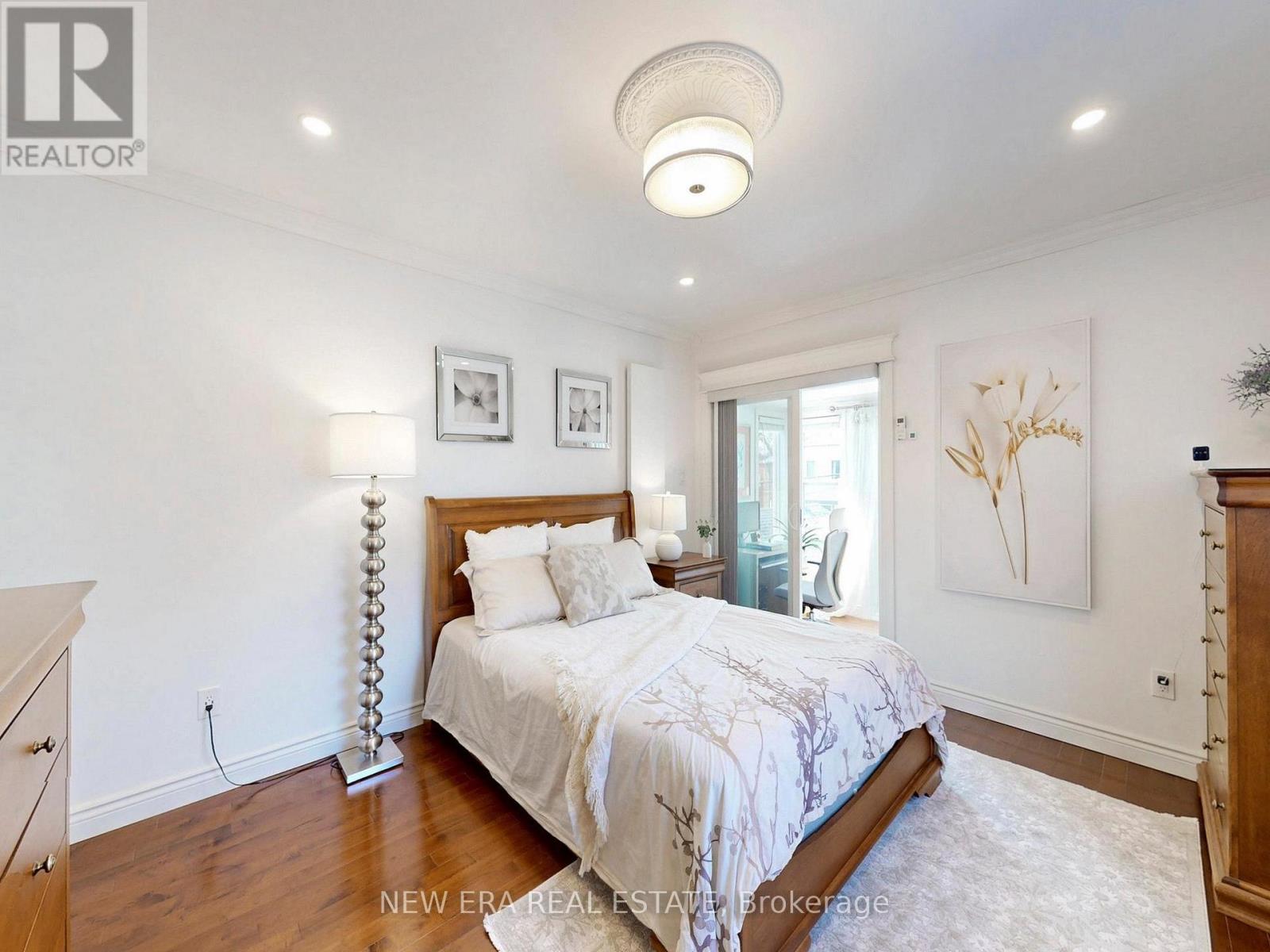 96 Highfield Road, Toronto, Ontario  M4L 2V1 - Photo 20 - E12903422