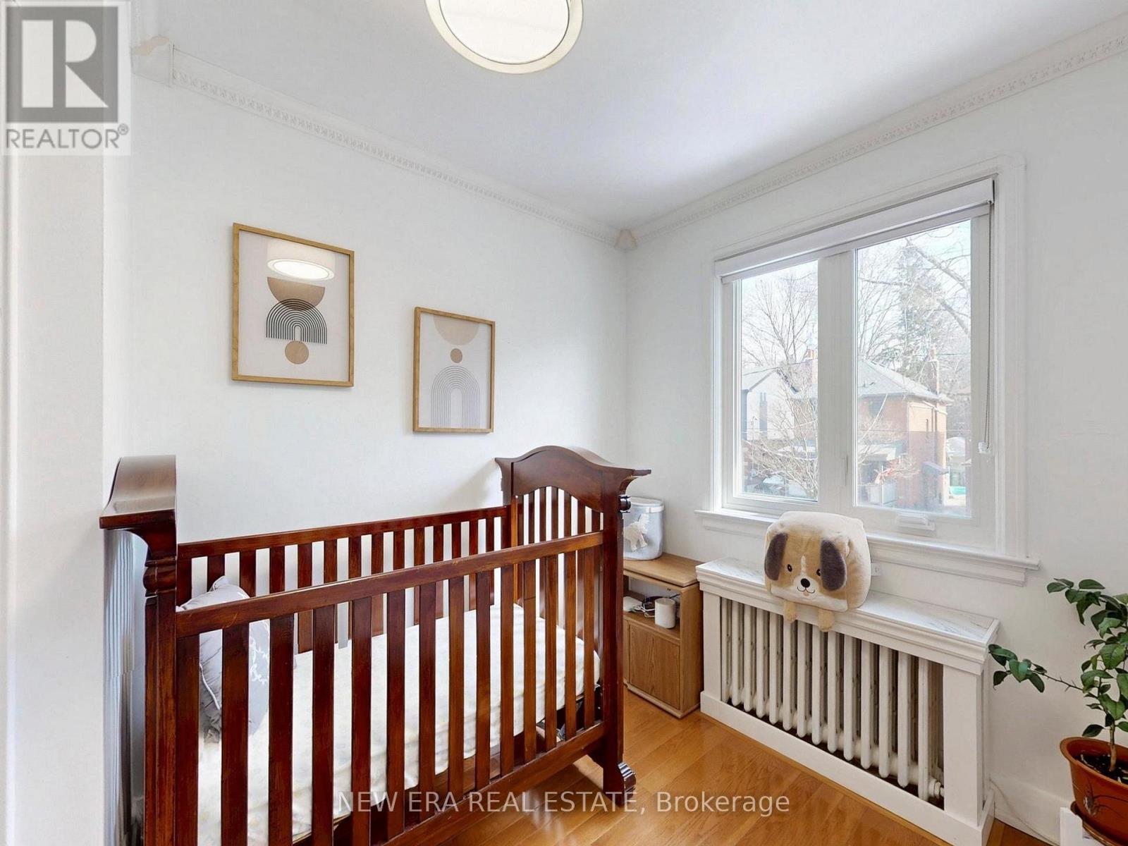 96 Highfield Road, Toronto, Ontario  M4L 2V1 - Photo 26 - E12903422