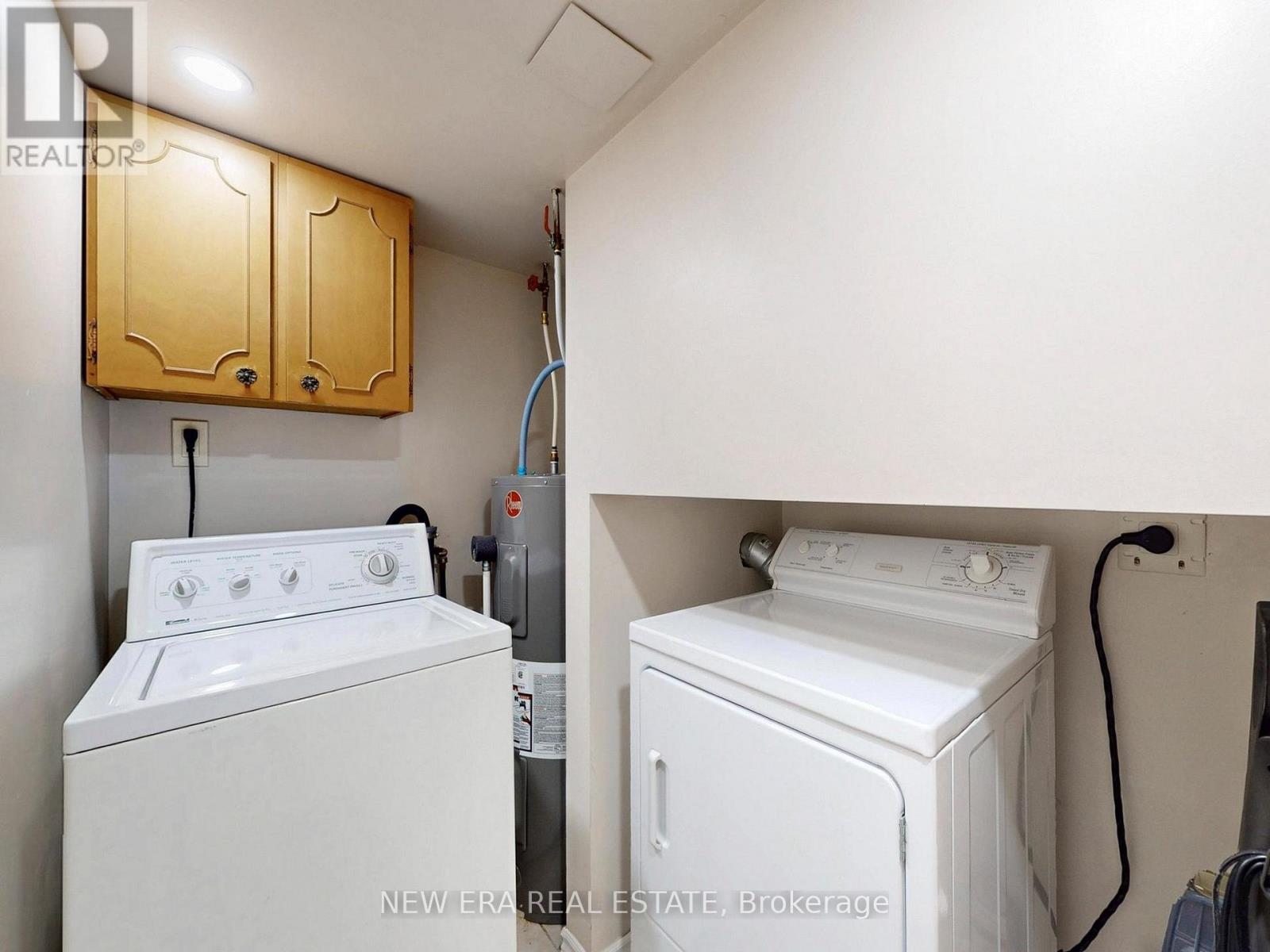 96 Highfield Road, Toronto, Ontario  M4L 2V1 - Photo 39 - E12903422