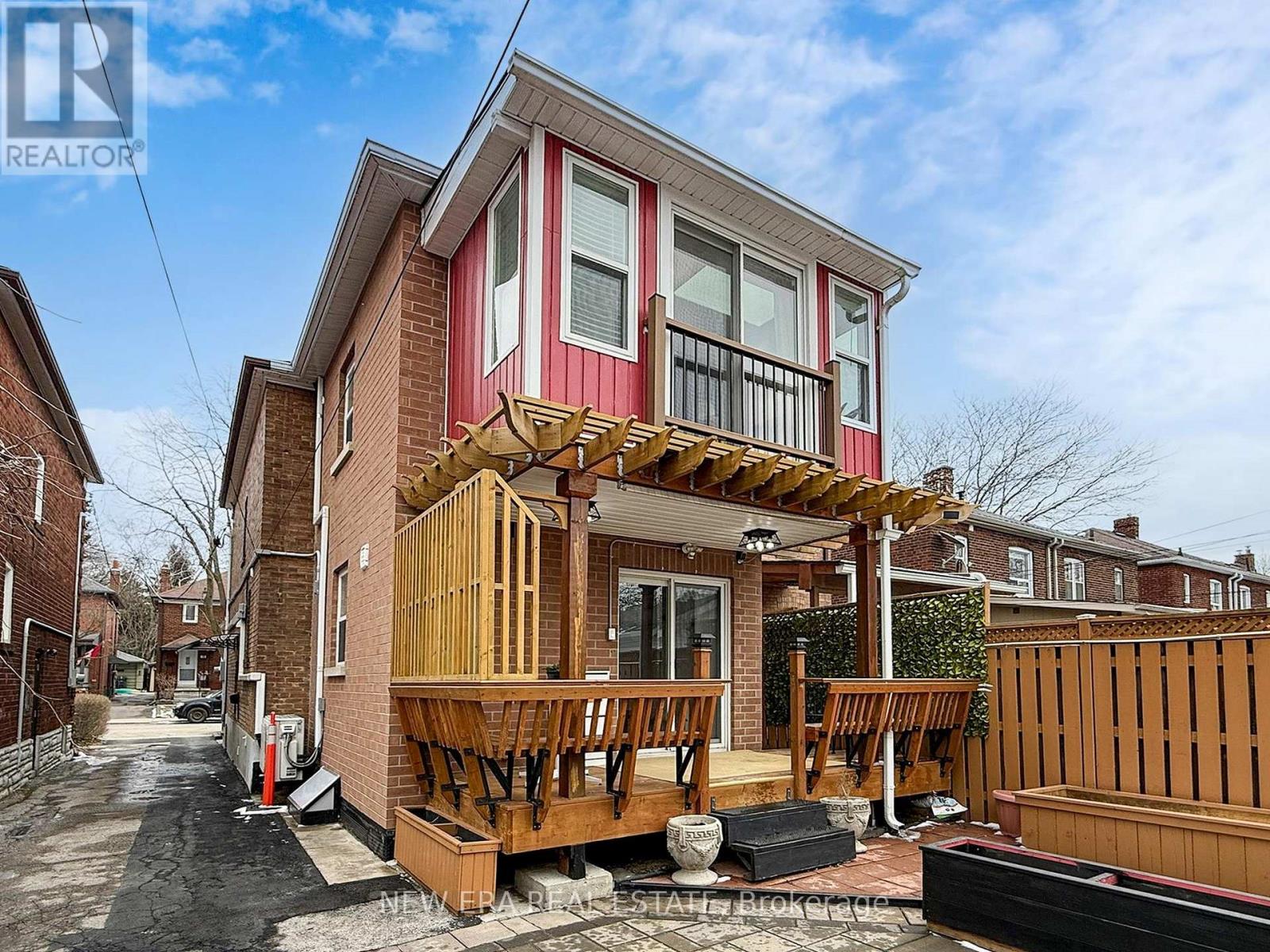 96 Highfield Road, Toronto, Ontario  M4L 2V1 - Photo 45 - E12903422