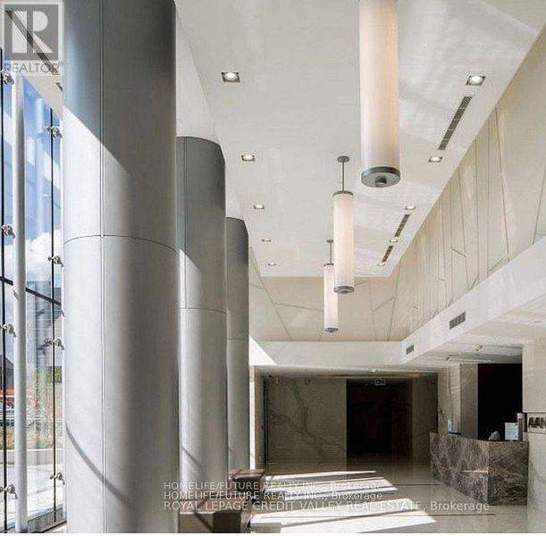 1810 - 255 Village Green Square, Toronto (Agincourt South-Malvern West), Ontario  M1S 0L7 - Photo 14 - E12903428