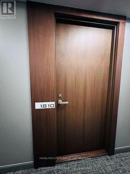 1810 - 255 Village Green Square, Toronto (Agincourt South-Malvern West), Ontario  M1S 0L7 - Photo 2 - E12903428