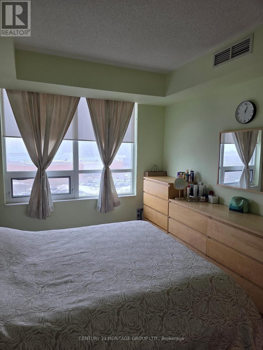 709 - 100 Promenade Circle, Vaughan (Brownridge), Ontario  L4J 7W7 - Photo 12 - N12903368