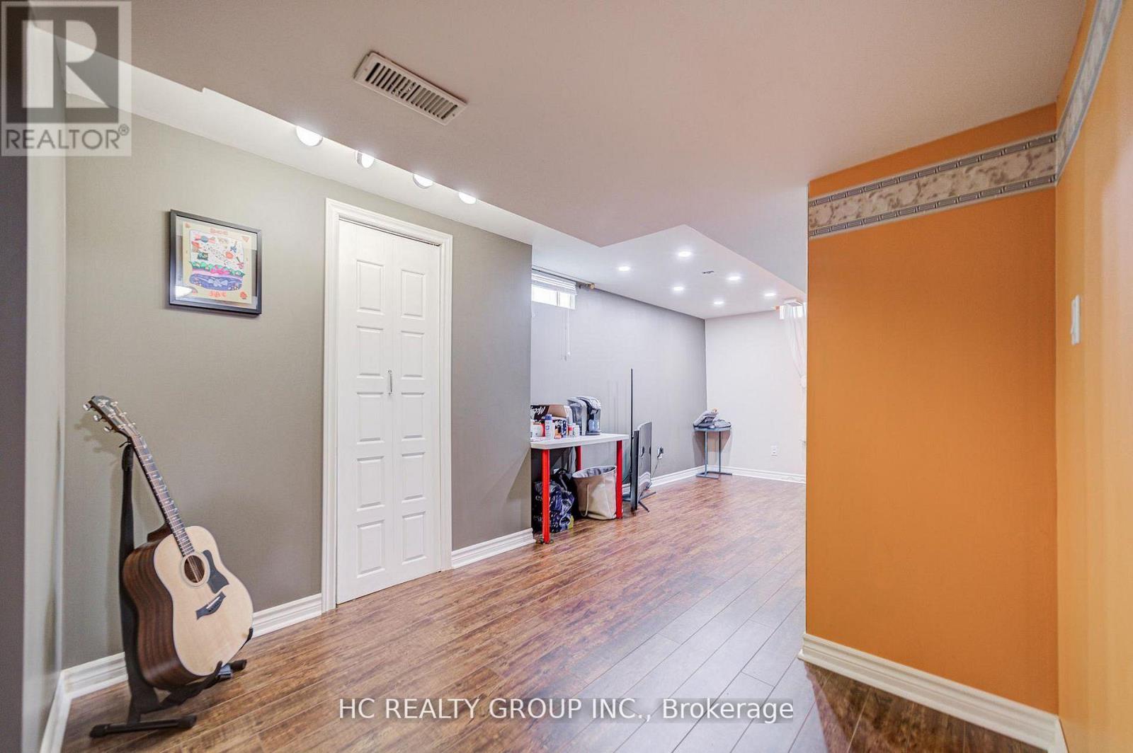 483 Menczel Crescent, Newmarket, Ontario  L3X 2P6 - Photo 41 - N12903440