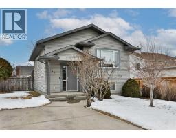 163 Cowichan Court W, Lethbridge, Alberta