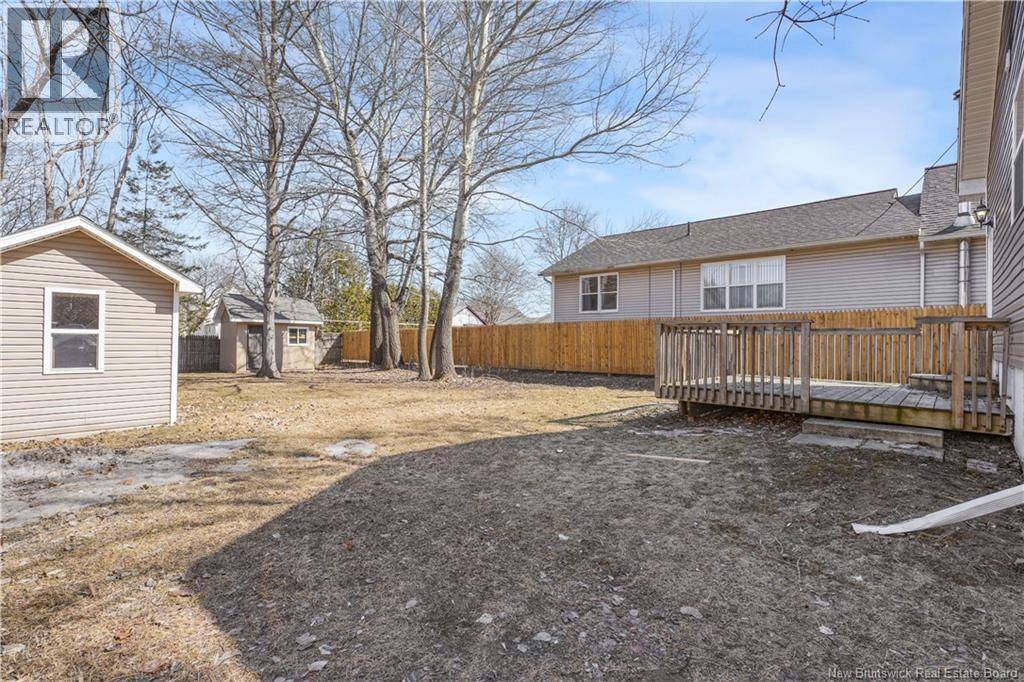 253 Dundonald Street, Fredericton, New Brunswick  E3B 1X1 - Photo 29 - NB135127