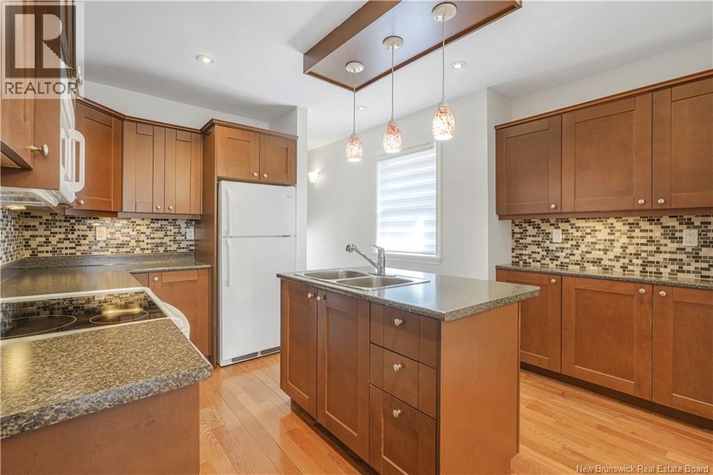 253 Dundonald Street, Fredericton, New Brunswick  E3B 1X1 - Photo 6 - NB135127