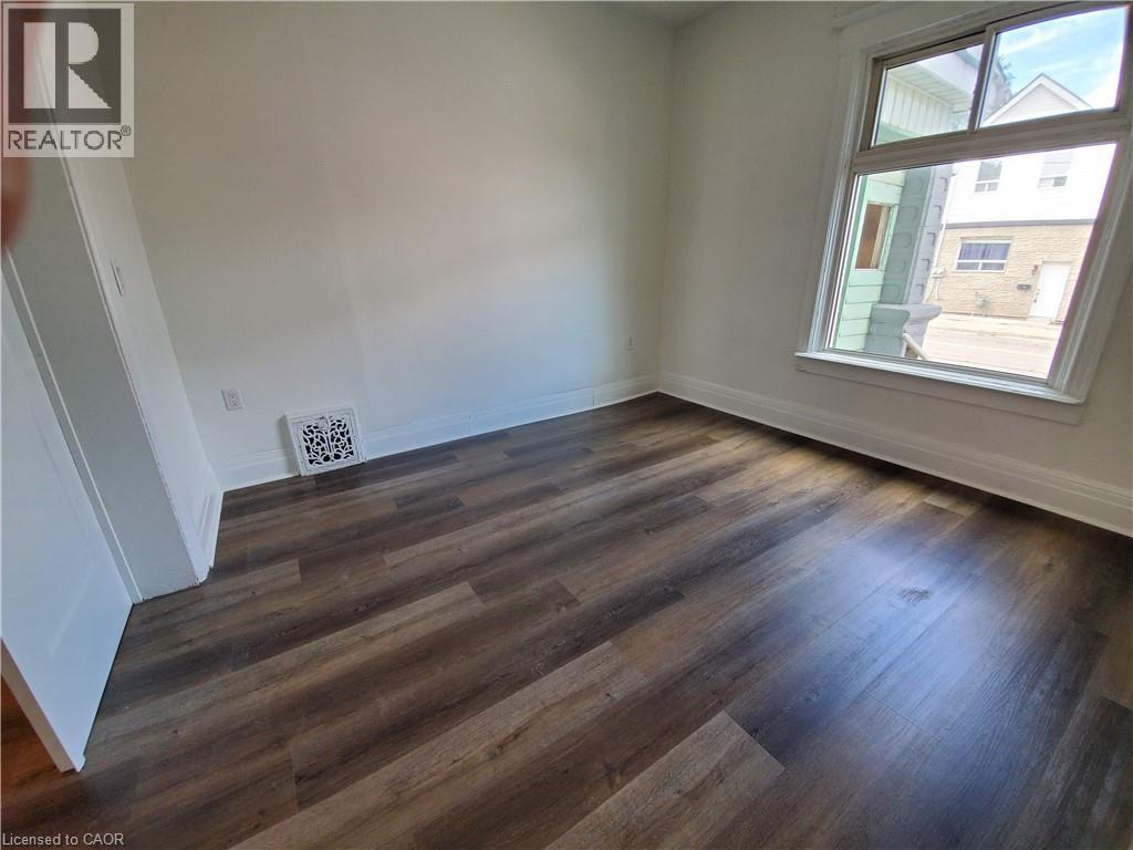 198 Sherman Avenue N Unit# 1, Hamilton, Ontario  L8L 6M9 - Photo 8 - 40812865