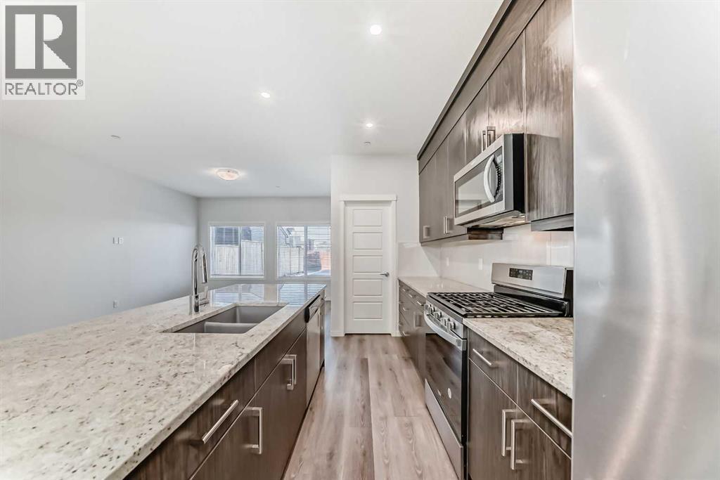 272 Livingston View Nw, Calgary, Alberta  T3P 1R5 - Photo 5 - A2288032