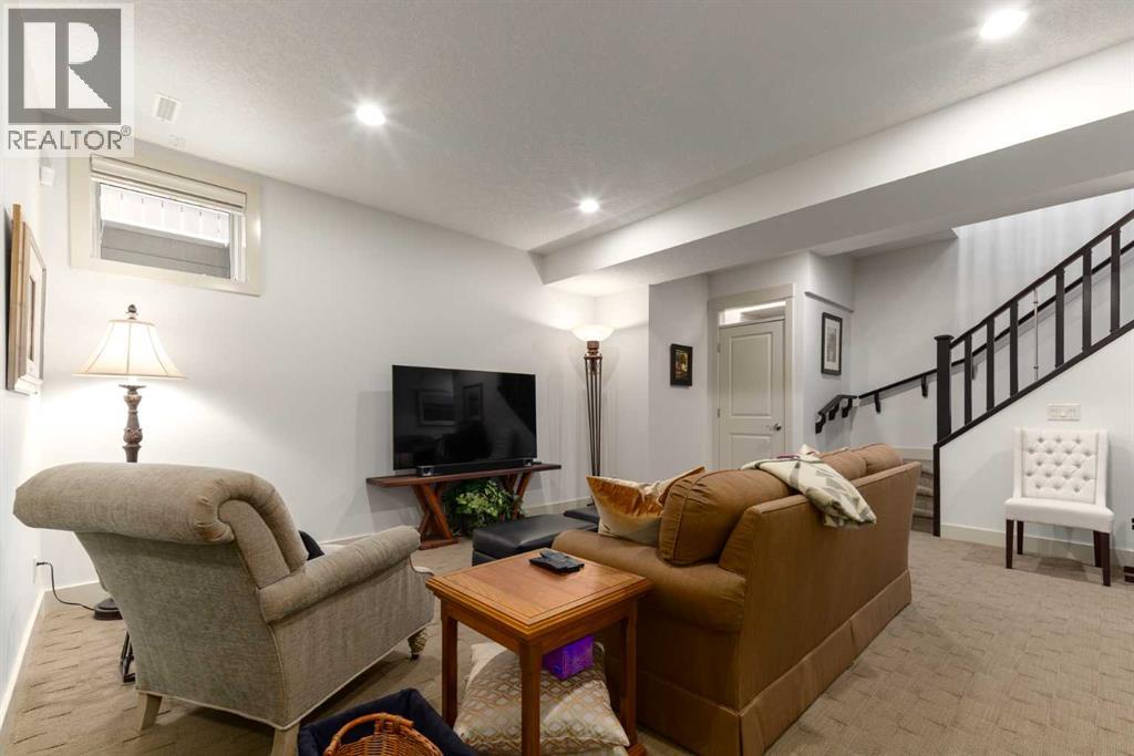 551 Evergreen Circle SW, Calgary, Alberta  T2Y 0C1 - Photo 39 - A2293040
