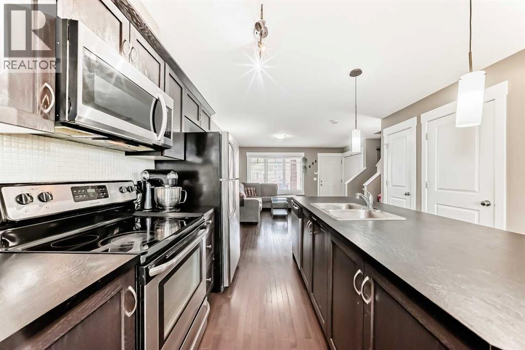 176 Cascades Passage, Chestermere, Alberta  T1X 0K8 - Photo 11 - A2294337