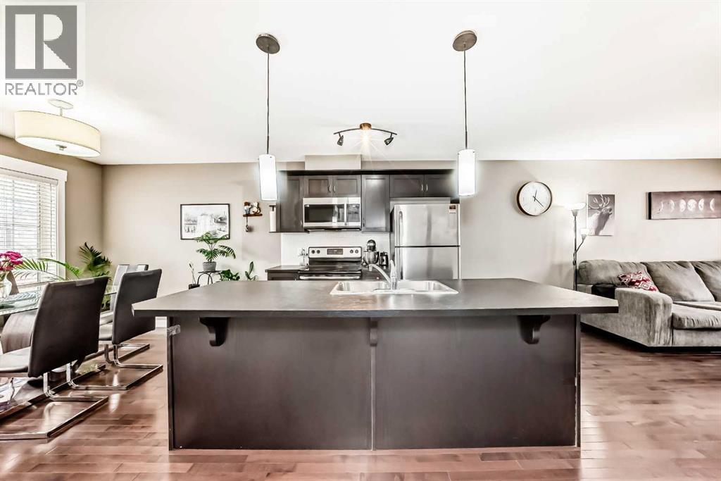 176 Cascades Passage, Chestermere, Alberta  T1X 0K8 - Photo 12 - A2294337