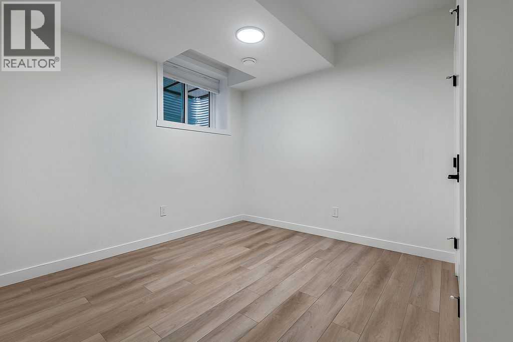 4, 4411 17 Avenue NW, Calgary, Alberta  T3B 0N7 - Photo 39 - A2294605