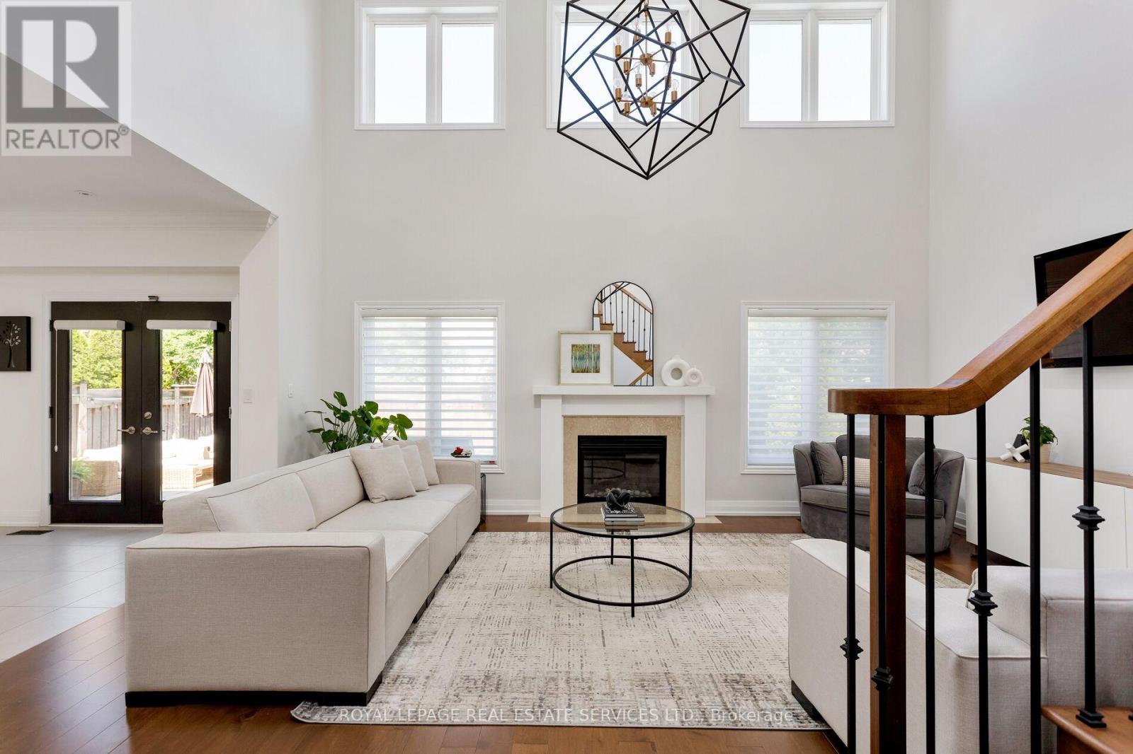 3456 Liptay Avenue, Oakville, Ontario  L6M 0M7 - Photo 13 - W12903352