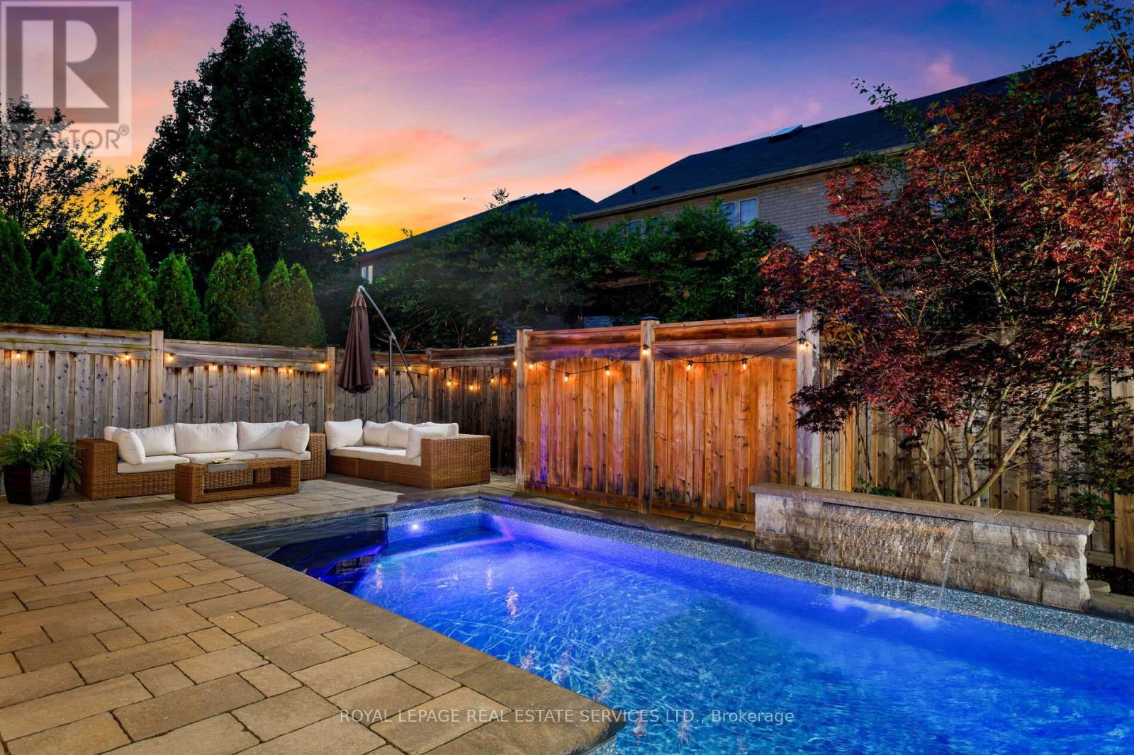 3456 Liptay Avenue, Oakville, Ontario  L6M 0M7 - Photo 2 - W12903352