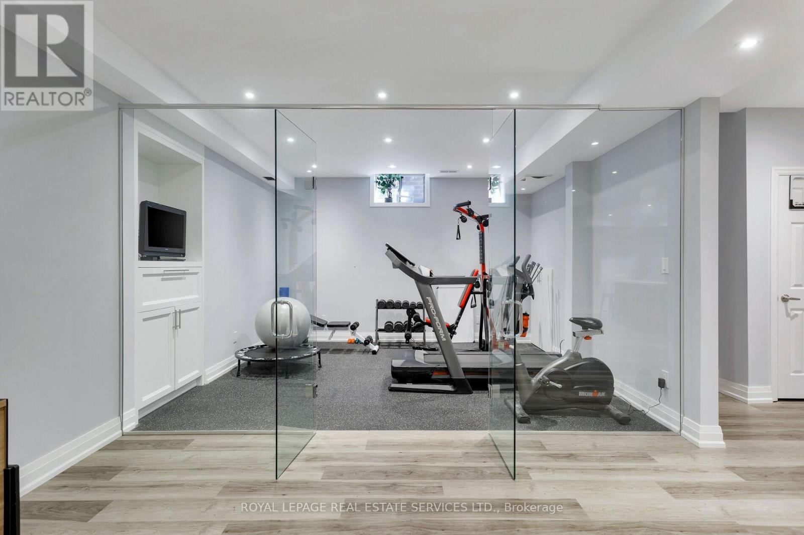 3456 Liptay Avenue, Oakville, Ontario  L6M 0M7 - Photo 36 - W12903352