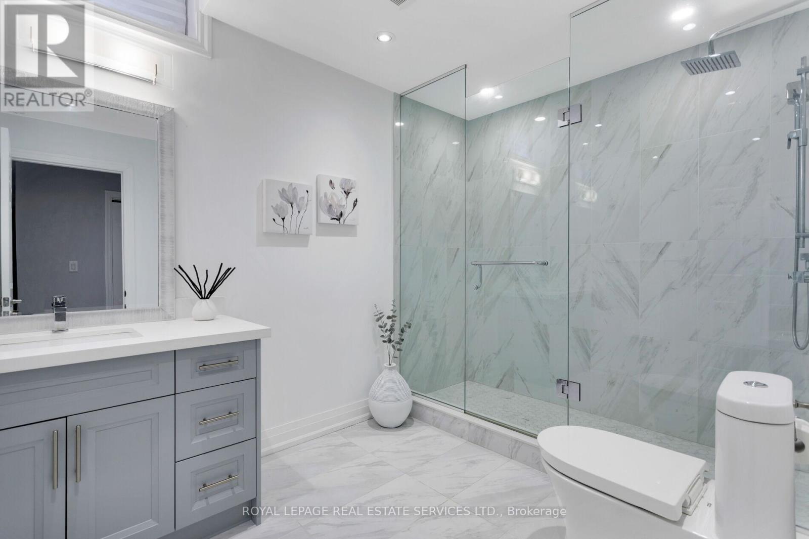 3456 Liptay Avenue, Oakville, Ontario  L6M 0M7 - Photo 38 - W12903352