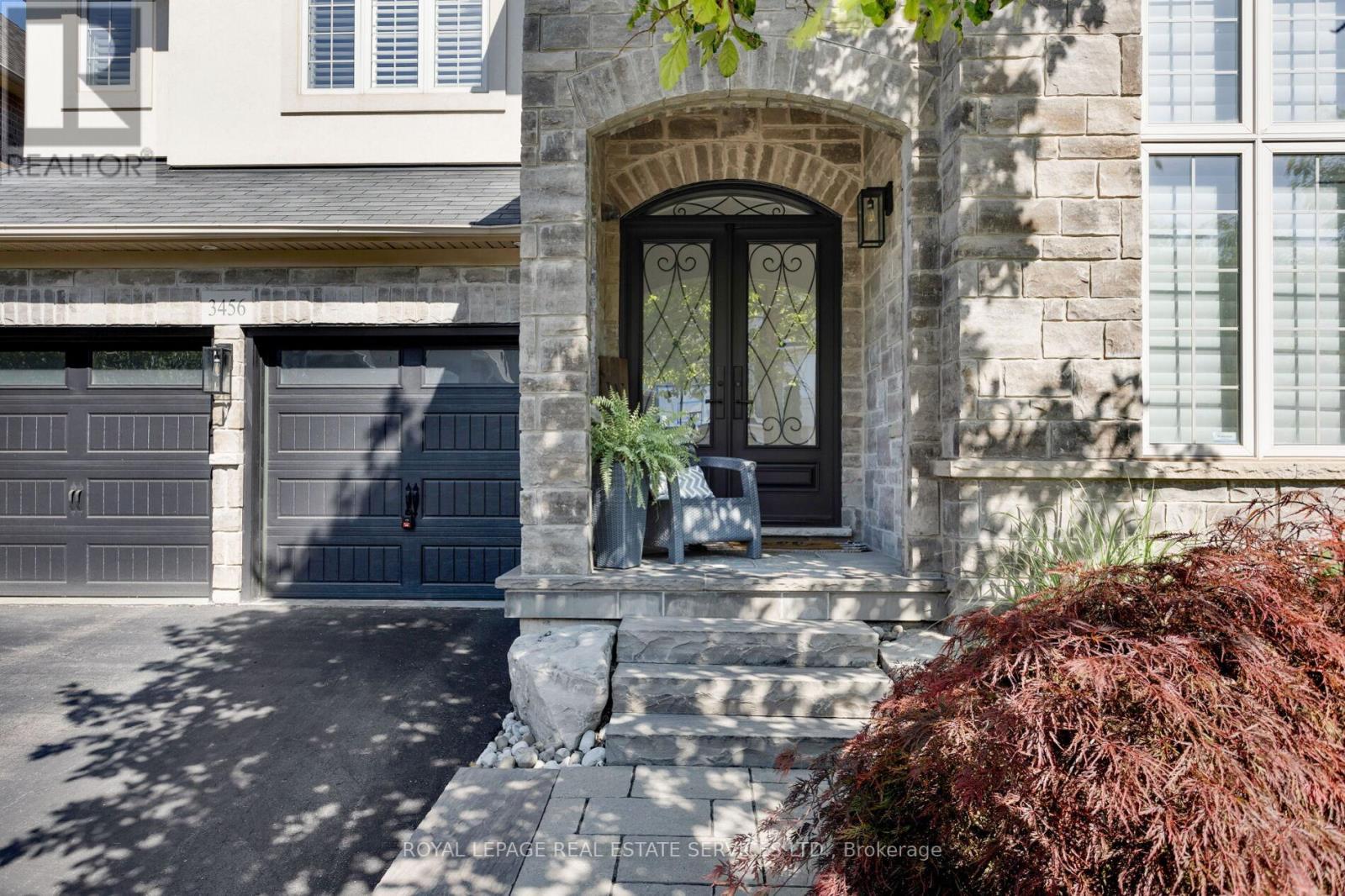 3456 Liptay Avenue, Oakville, Ontario  L6M 0M7 - Photo 46 - W12903352