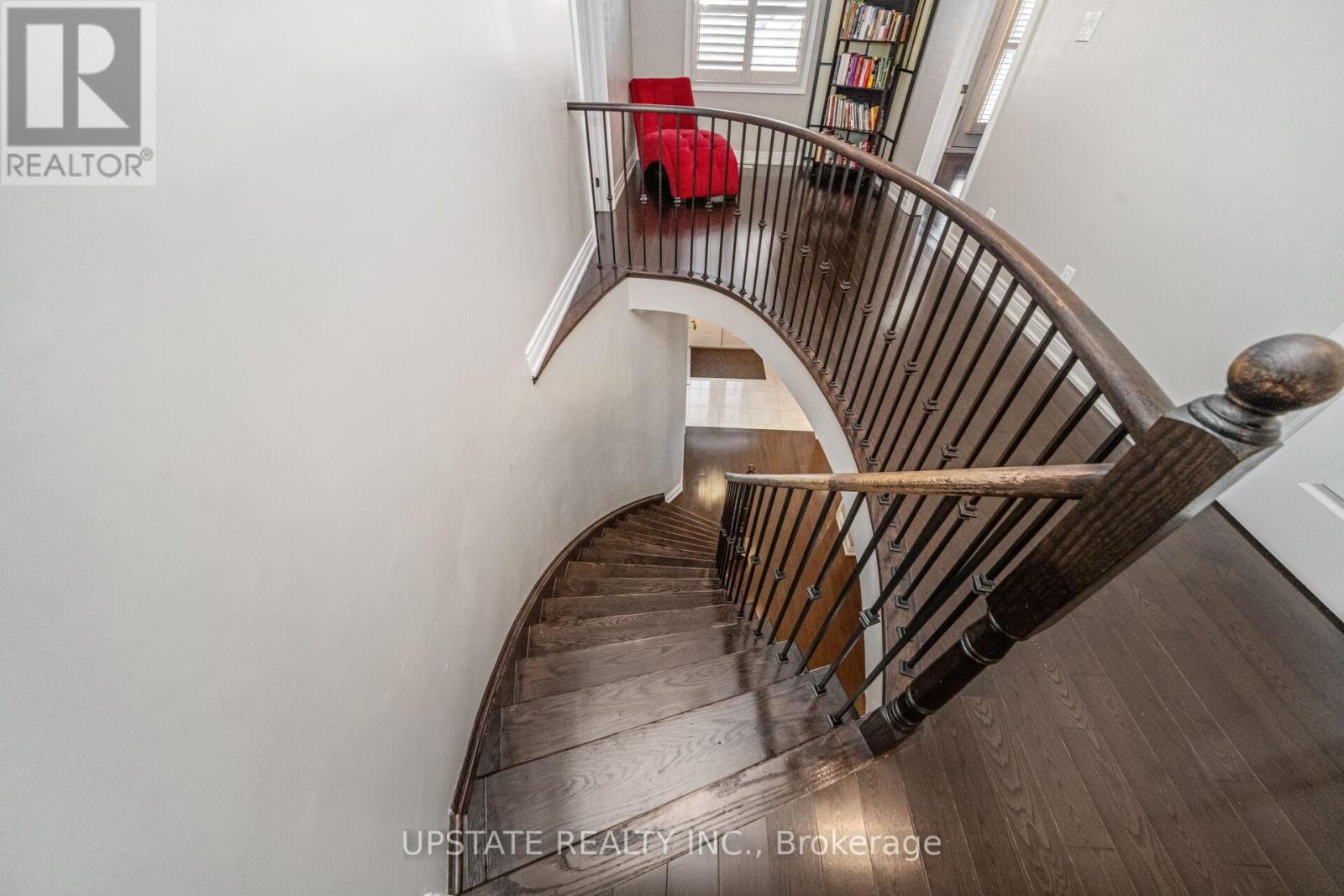 12 Haywood Drive, Brampton, Ontario  L6X 0W1 - Photo 31 - W12903356