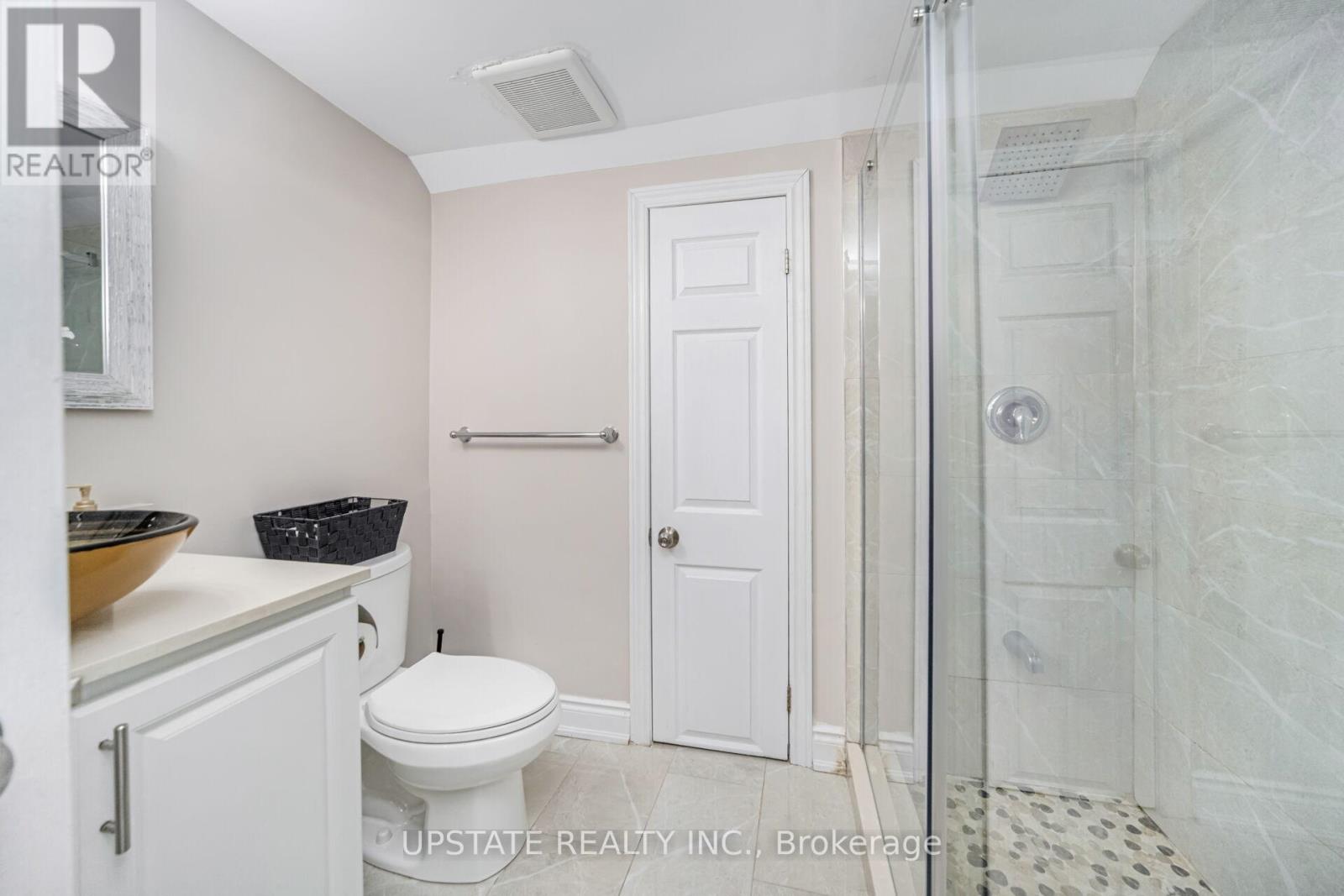 12 Haywood Drive, Brampton, Ontario  L6X 0W1 - Photo 34 - W12903356