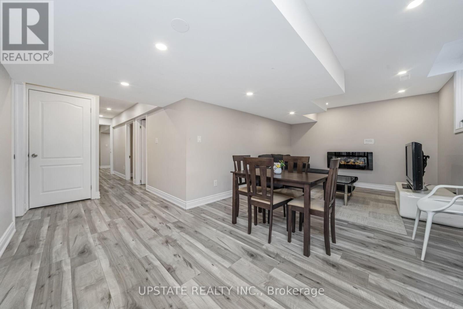 12 Haywood Drive, Brampton, Ontario  L6X 0W1 - Photo 37 - W12903356