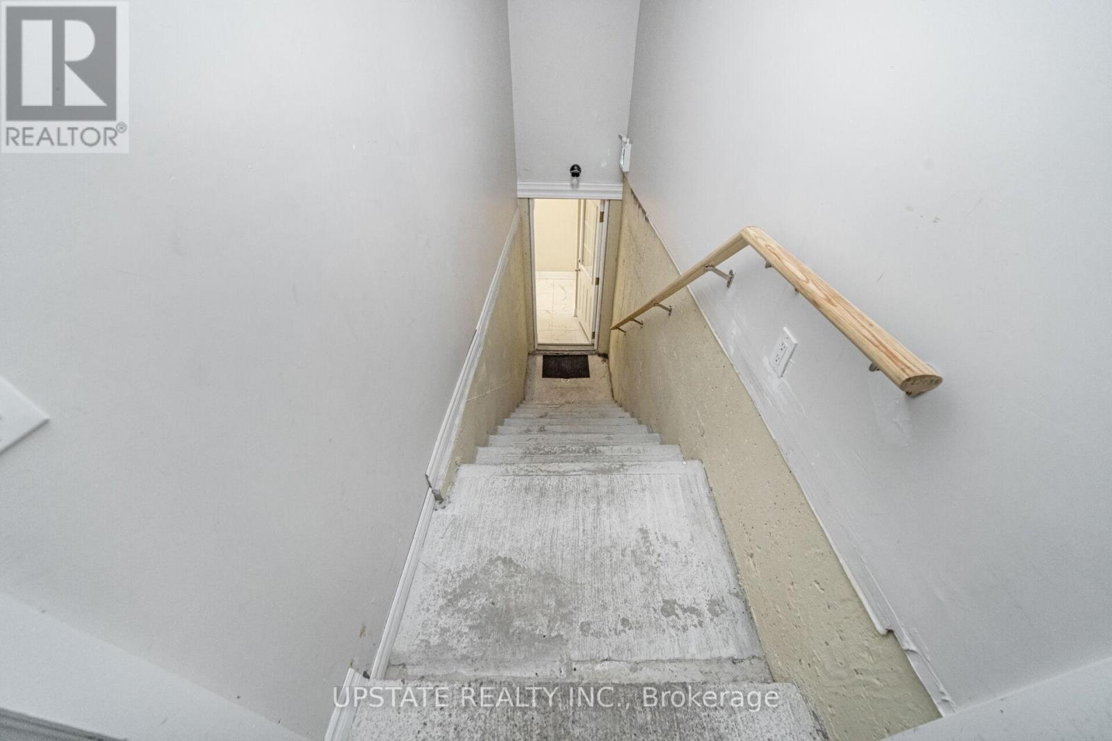 12 Haywood Drive, Brampton, Ontario  L6X 0W1 - Photo 44 - W12903356