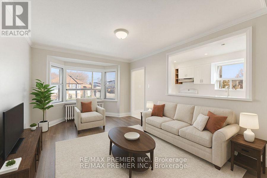 1013 Briar Hill Avenue, Toronto, Ontario  M6B 1M6 - Photo 8 - W12903358