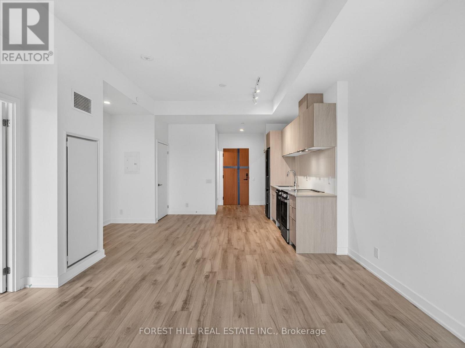415 - 1660 Bloor Street W, Toronto (High Park North), Ontario  M6P 1A8 - Photo 3 - W12903412