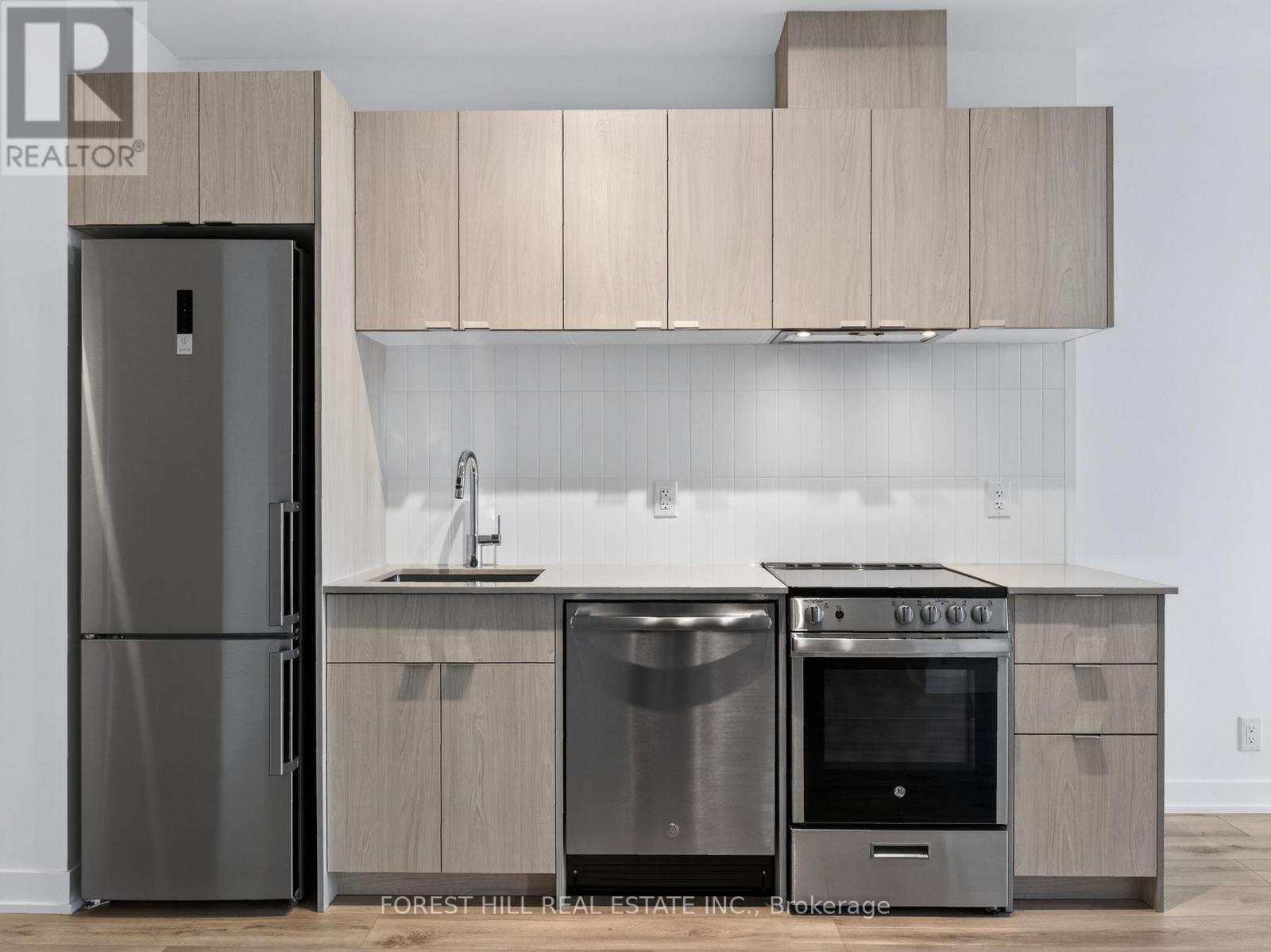 415 - 1660 Bloor Street W, Toronto (High Park North), Ontario  M6P 1A8 - Photo 7 - W12903412