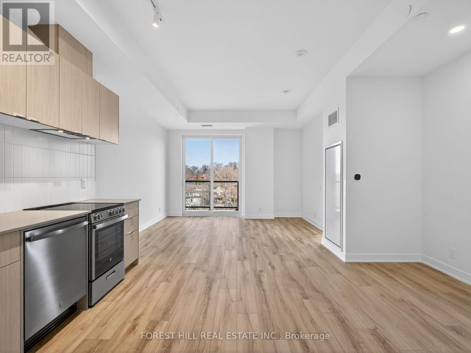 415 - 1660 Bloor Street W, Toronto (High Park North), Ontario  M6P 1A8 - Photo 9 - W12903412