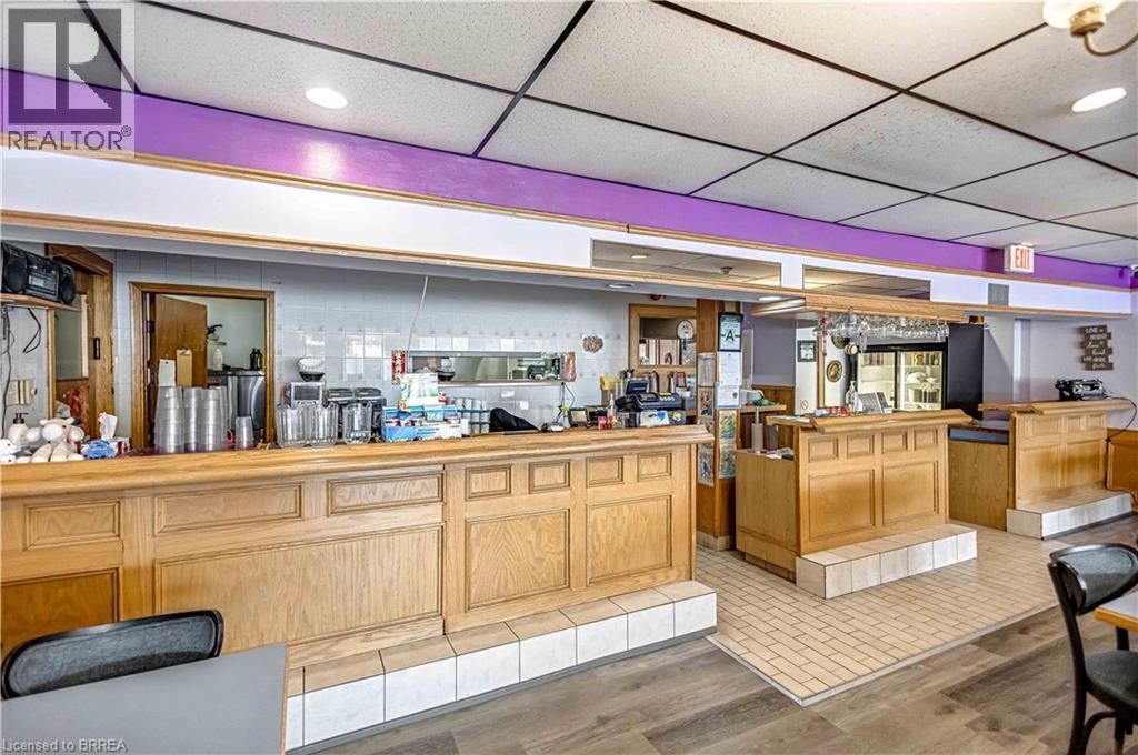 669 Colborne Street E, Brantford, Ontario  N3S 3M8 - Photo 15 - 40813420