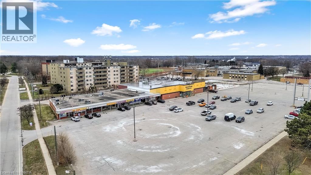 669 Colborne Street E, Brantford, Ontario  N3S 3M8 - Photo 32 - 40813420