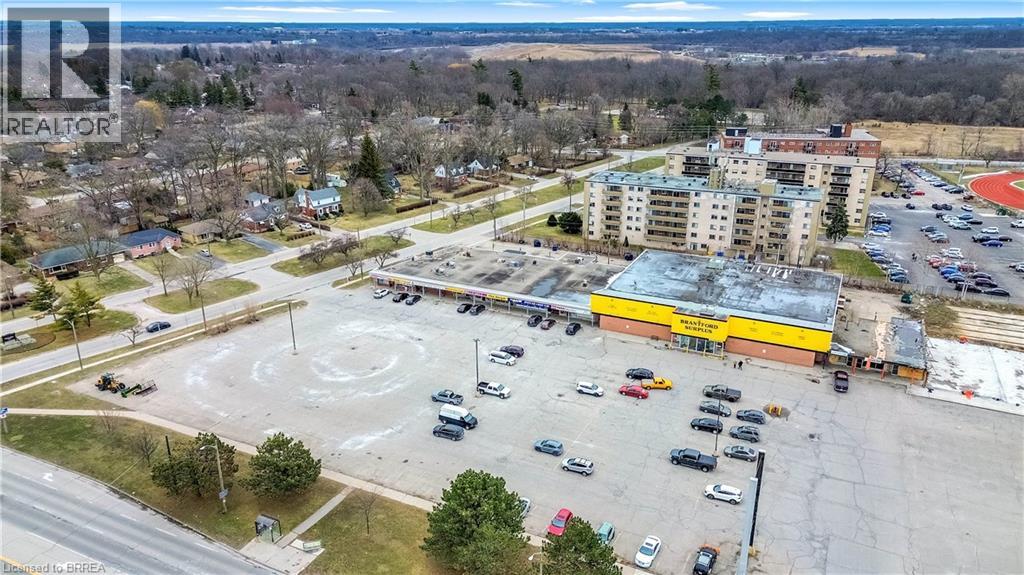 669 Colborne Street E, Brantford, Ontario  N3S 3M8 - Photo 35 - 40813420