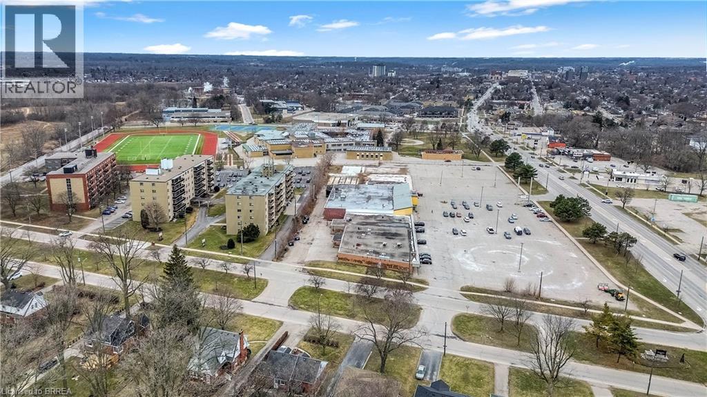 669 Colborne Street E, Brantford, Ontario  N3S 3M8 - Photo 40 - 40813420