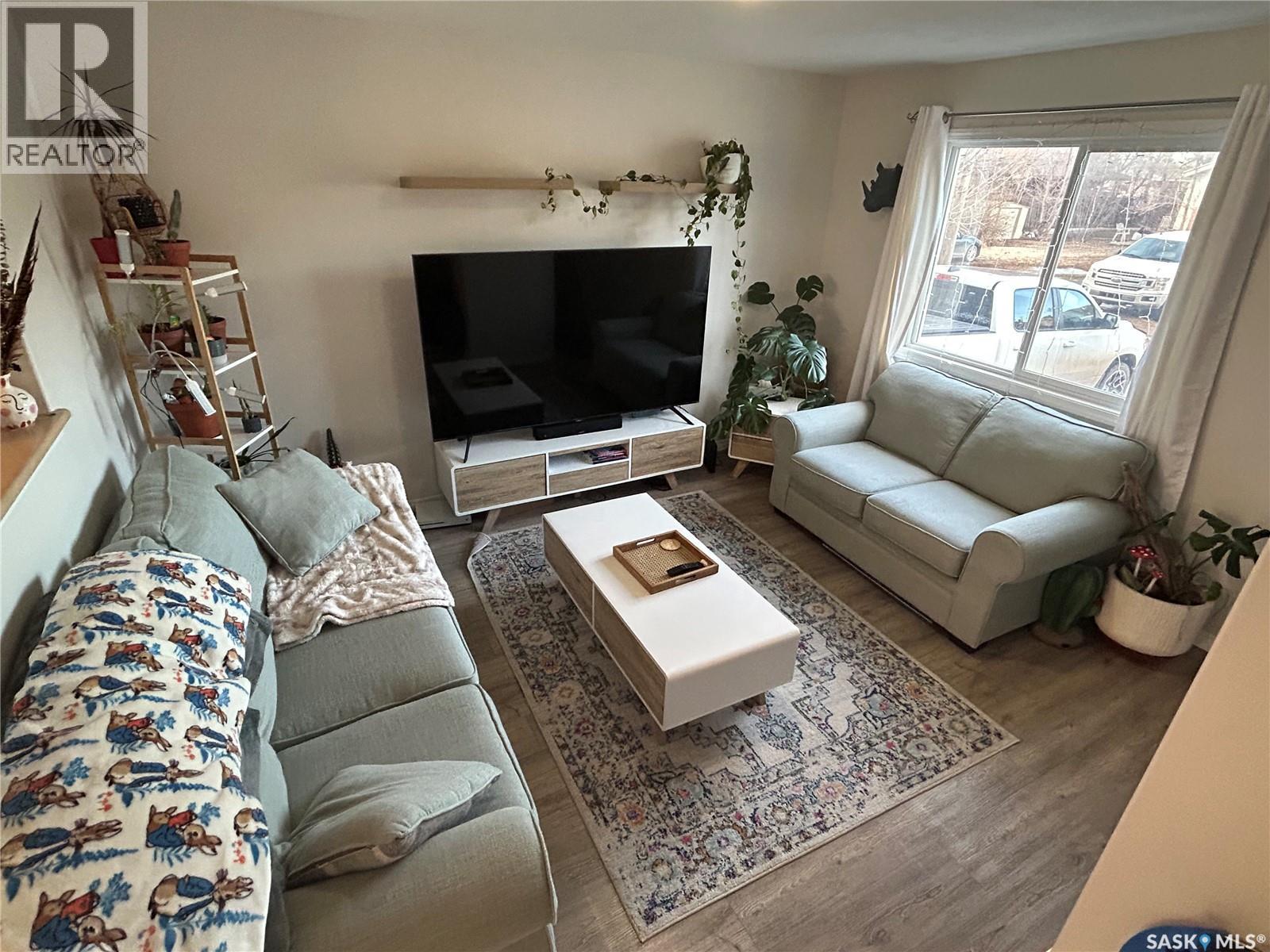 17 1437 1st Street, Estevan, Saskatchewan  S4A 2X5 - Photo 4 - SK030913