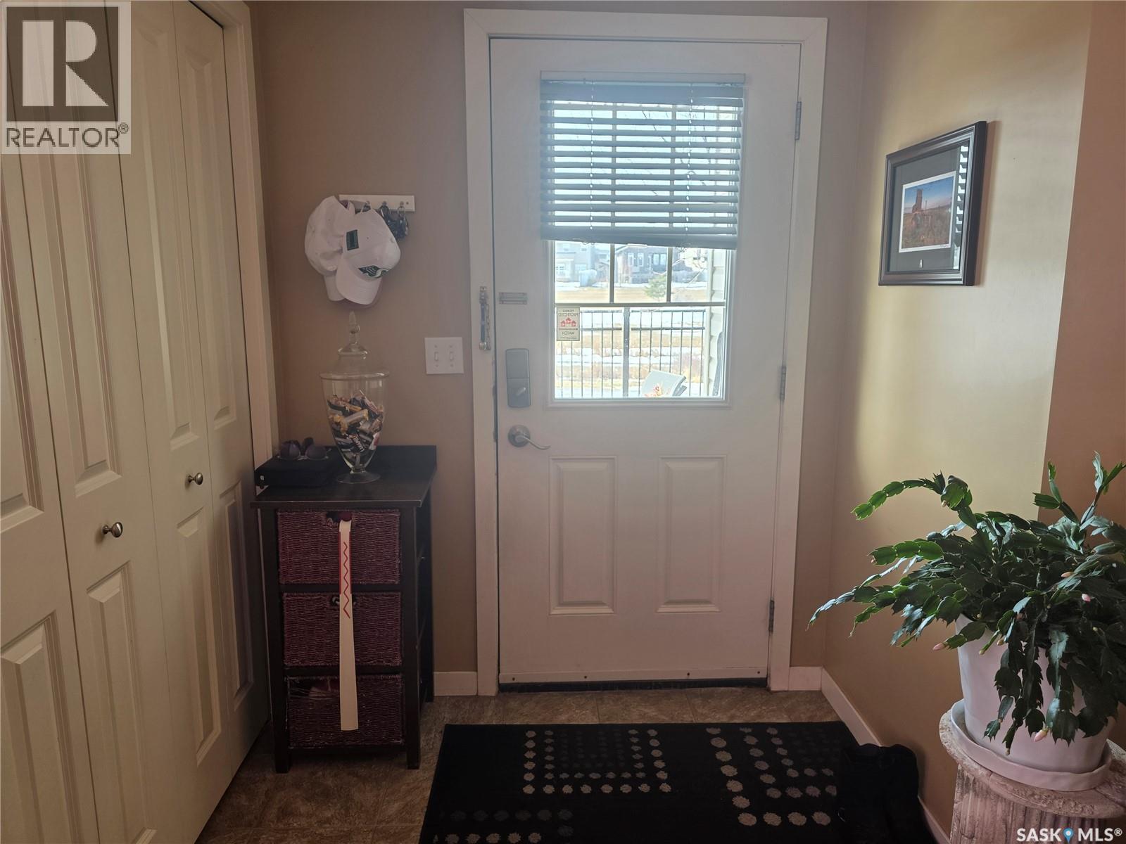 85 5043 James Hill Road, Regina, Saskatchewan  S4W 0B9 - Photo 5 - SK030893