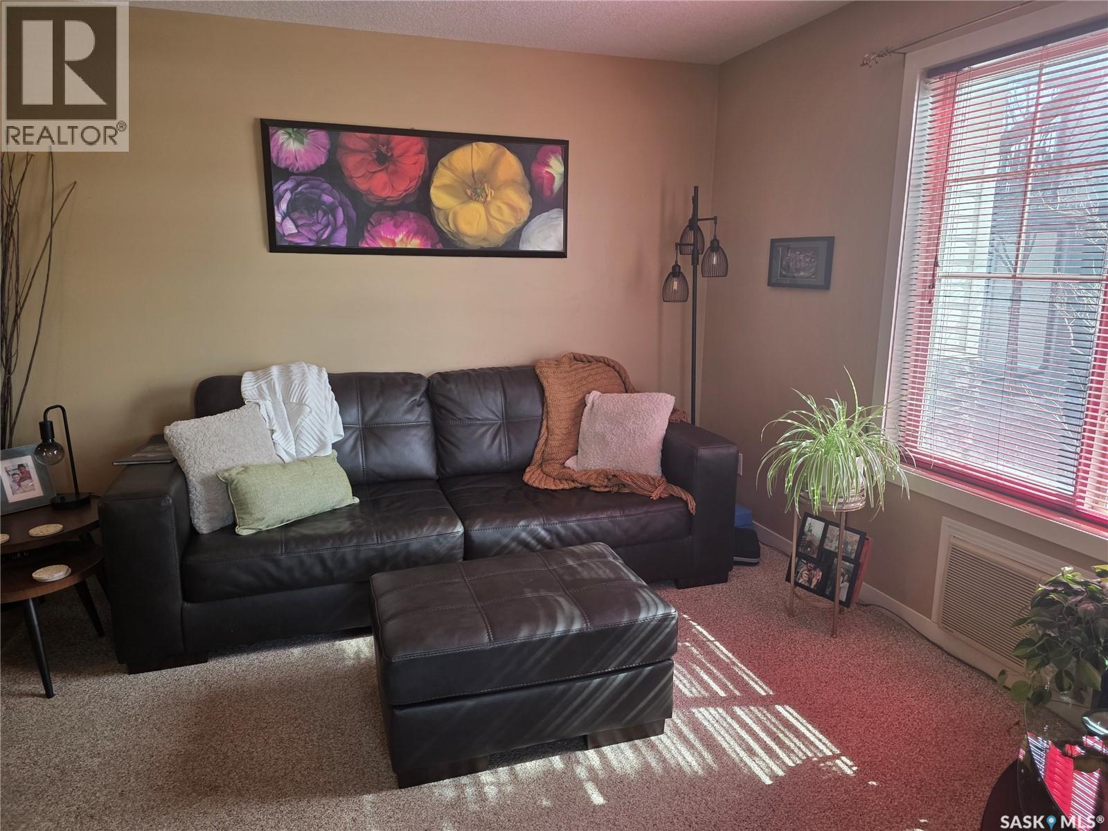 85 5043 James Hill Road, Regina, Saskatchewan  S4W 0B9 - Photo 8 - SK030893