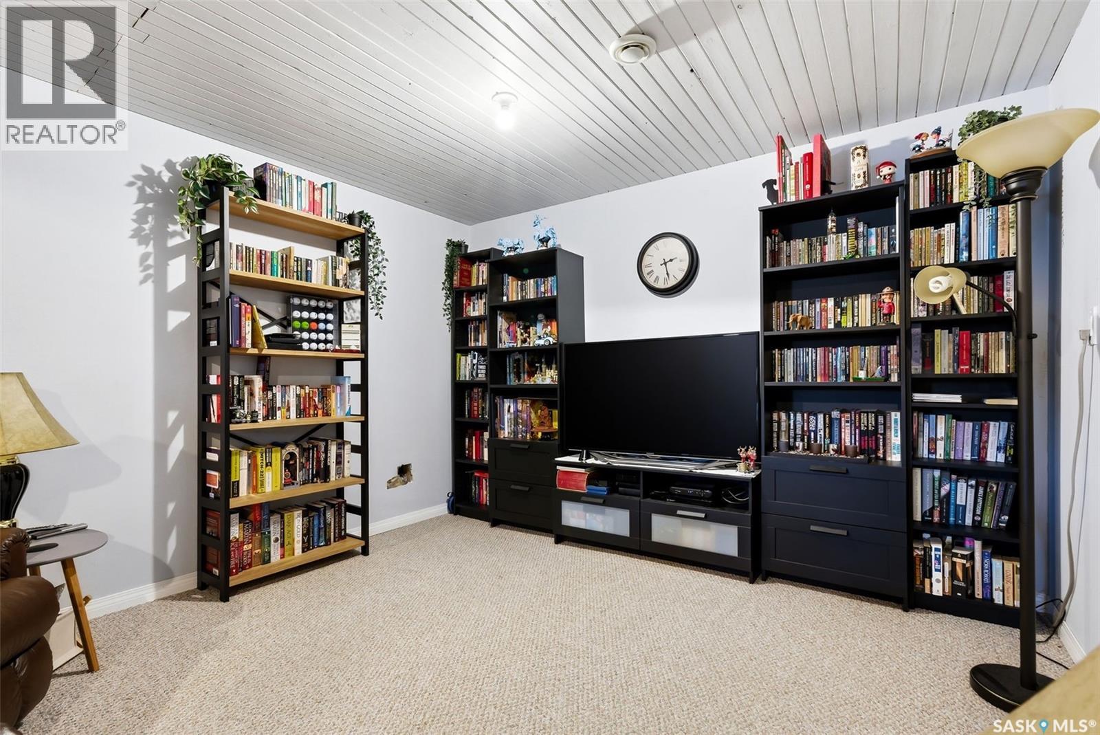 1234 James Crescent, Regina, Saskatchewan  S4N 6A5 - Photo 23 - SK030889